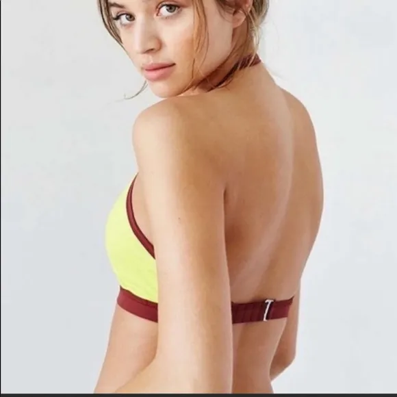 New! UO-Without Walls Colorblock halter style sports bra