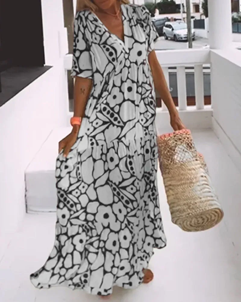 Norma® | Loose Fit V-Neck Dress With Print