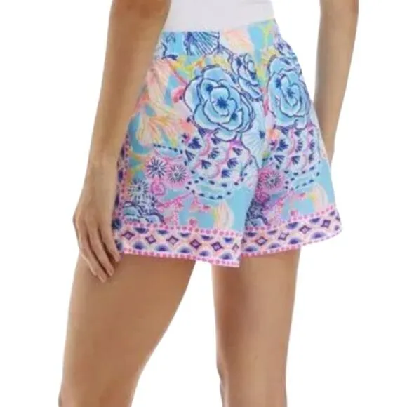 NWT! Lilly Pulitzer Katia Shorts in Bali Blue - Size Medium
