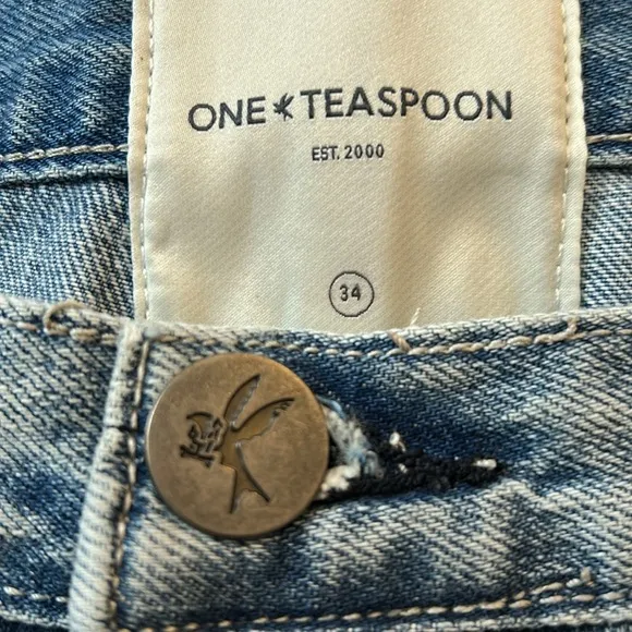 NWT One Teaspoon Bandits Low Waist Denim Shorts - Salty Dog Blue size 34