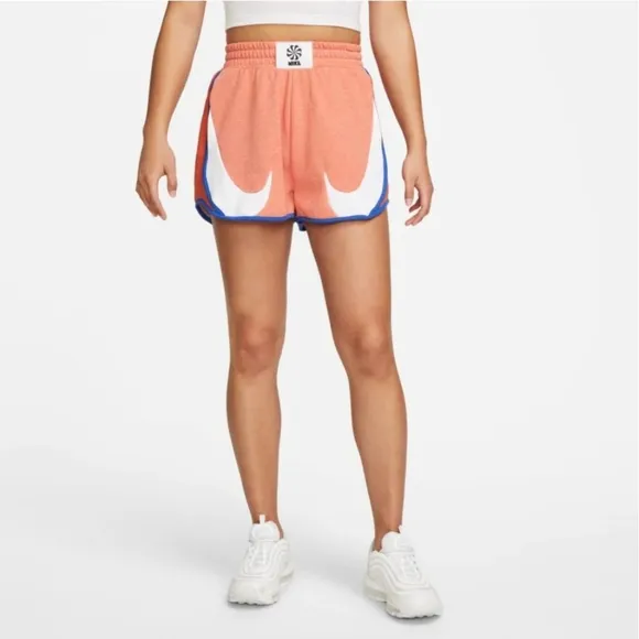 NWT Women's Nike Loose Fit High Rise Shorts