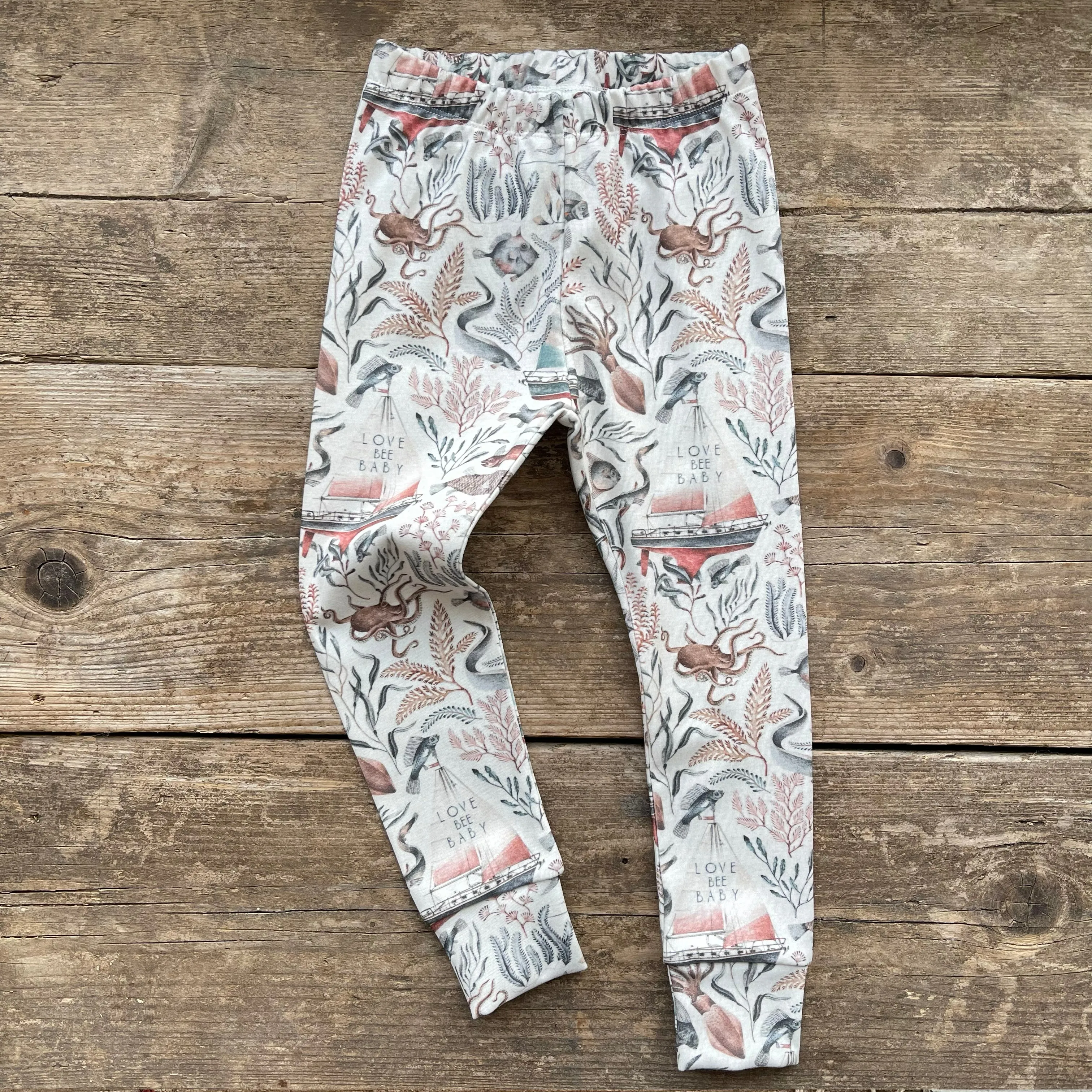 Ocean Life Slim Fit Leggings | Ready To Post