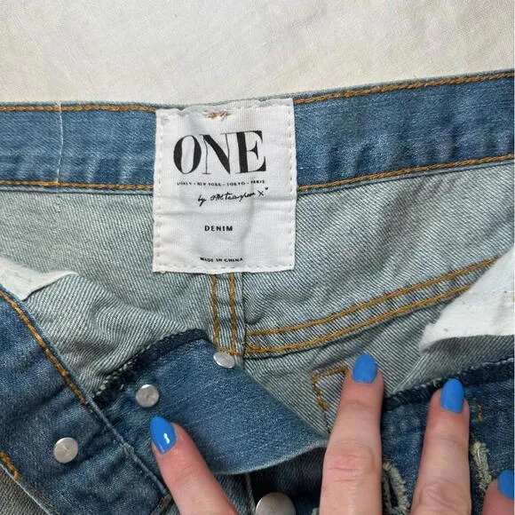 One Teaspoon Outlaws Low Waist Boyfriend Shorts