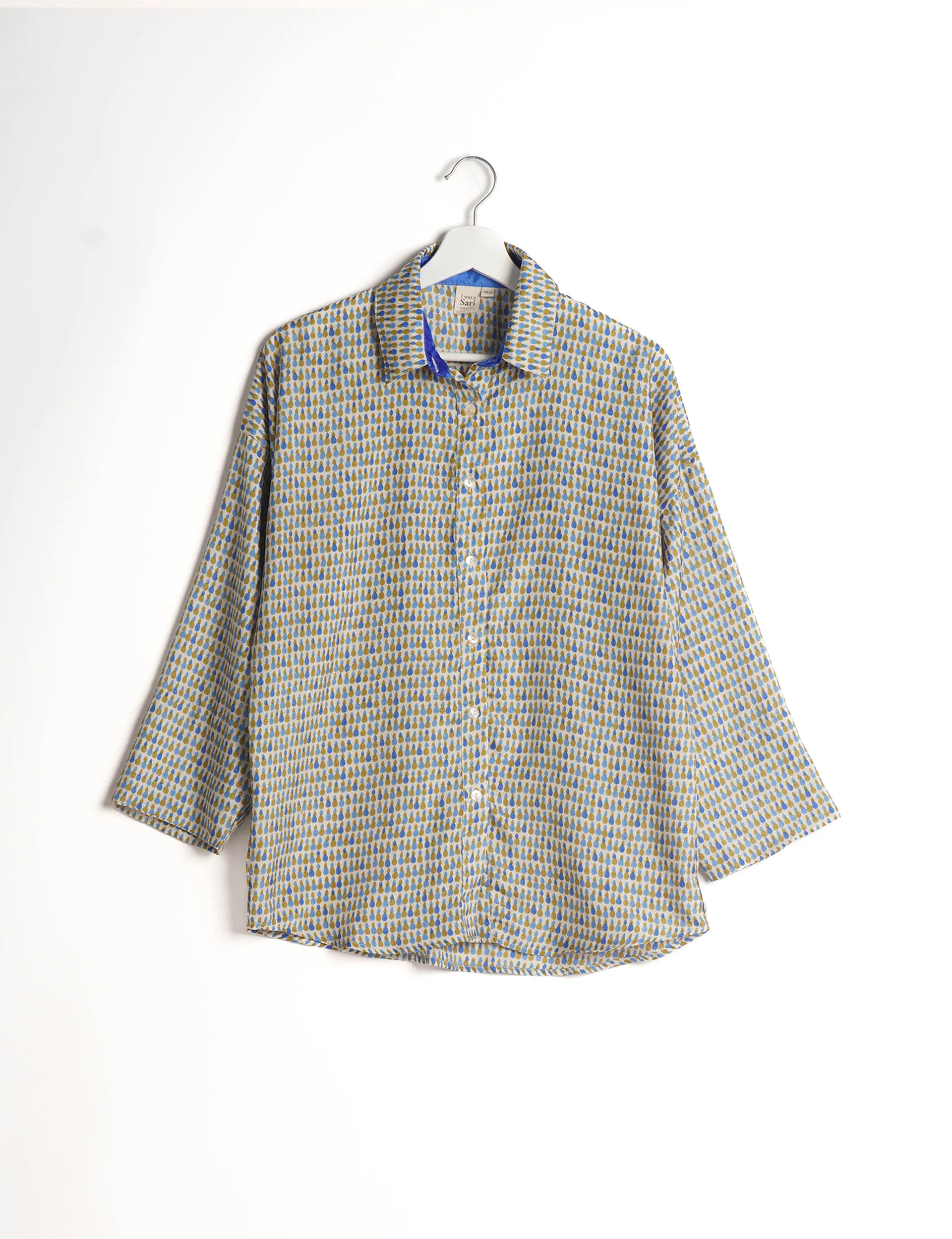 OVERSIZED SHIRT