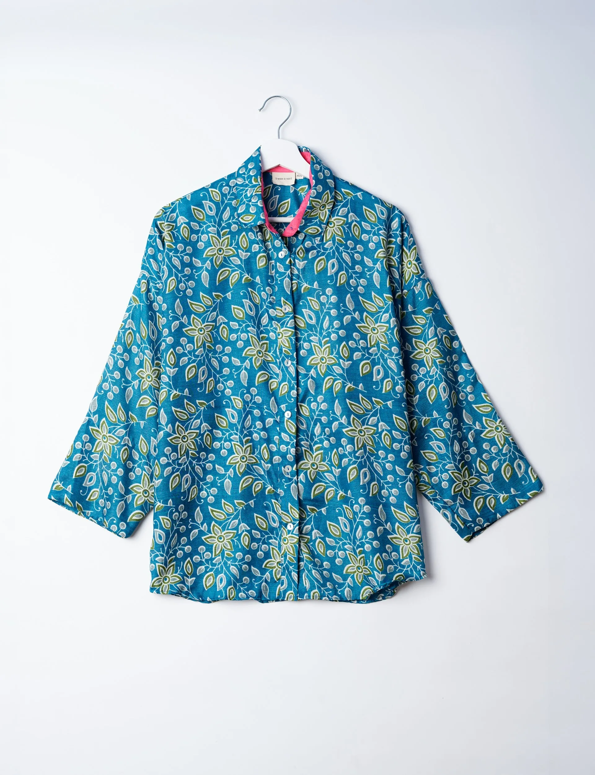 OVERSIZED SHIRT