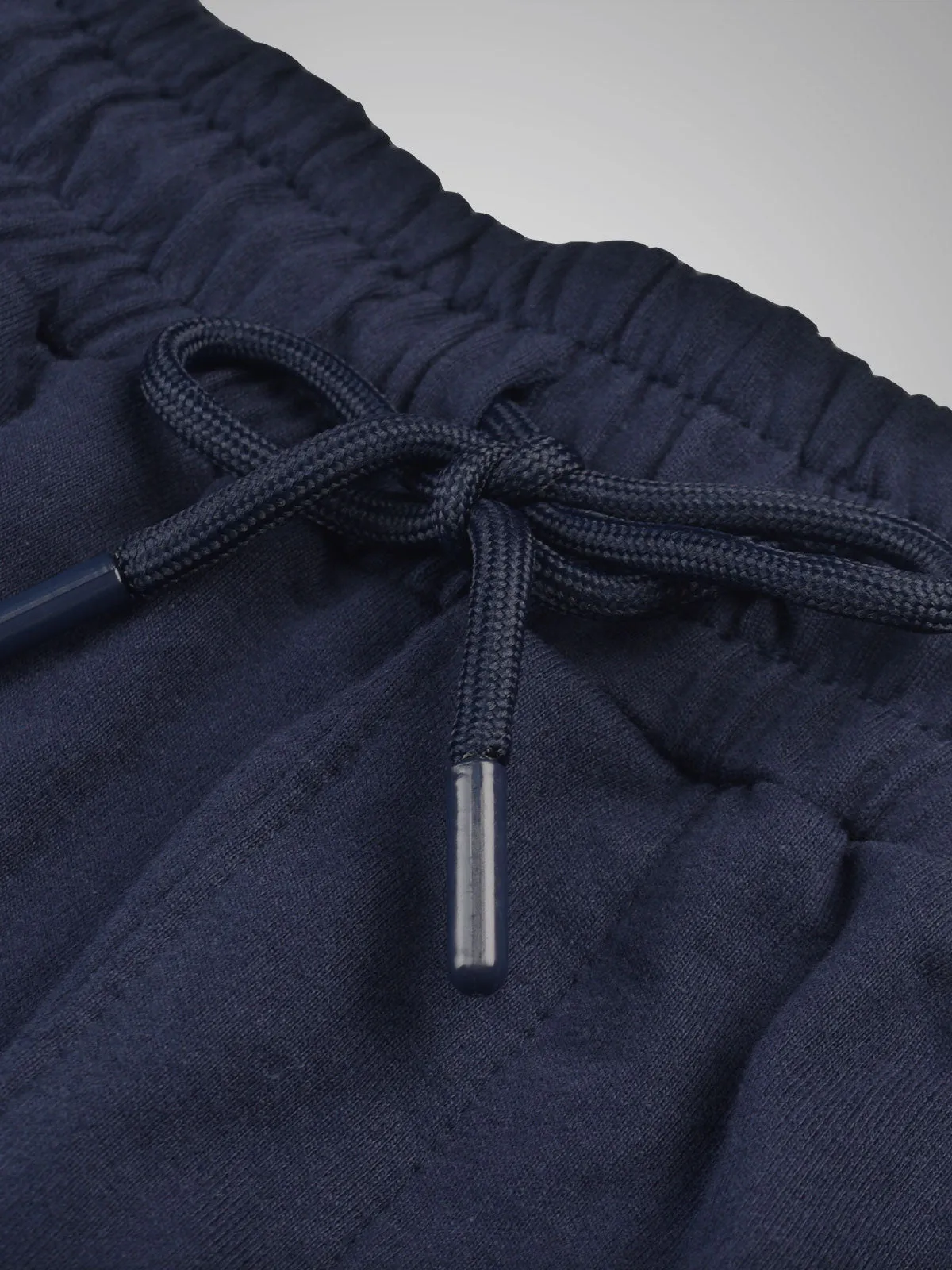 Paris Saint-Germain: Classic Logo Shorts - Navy