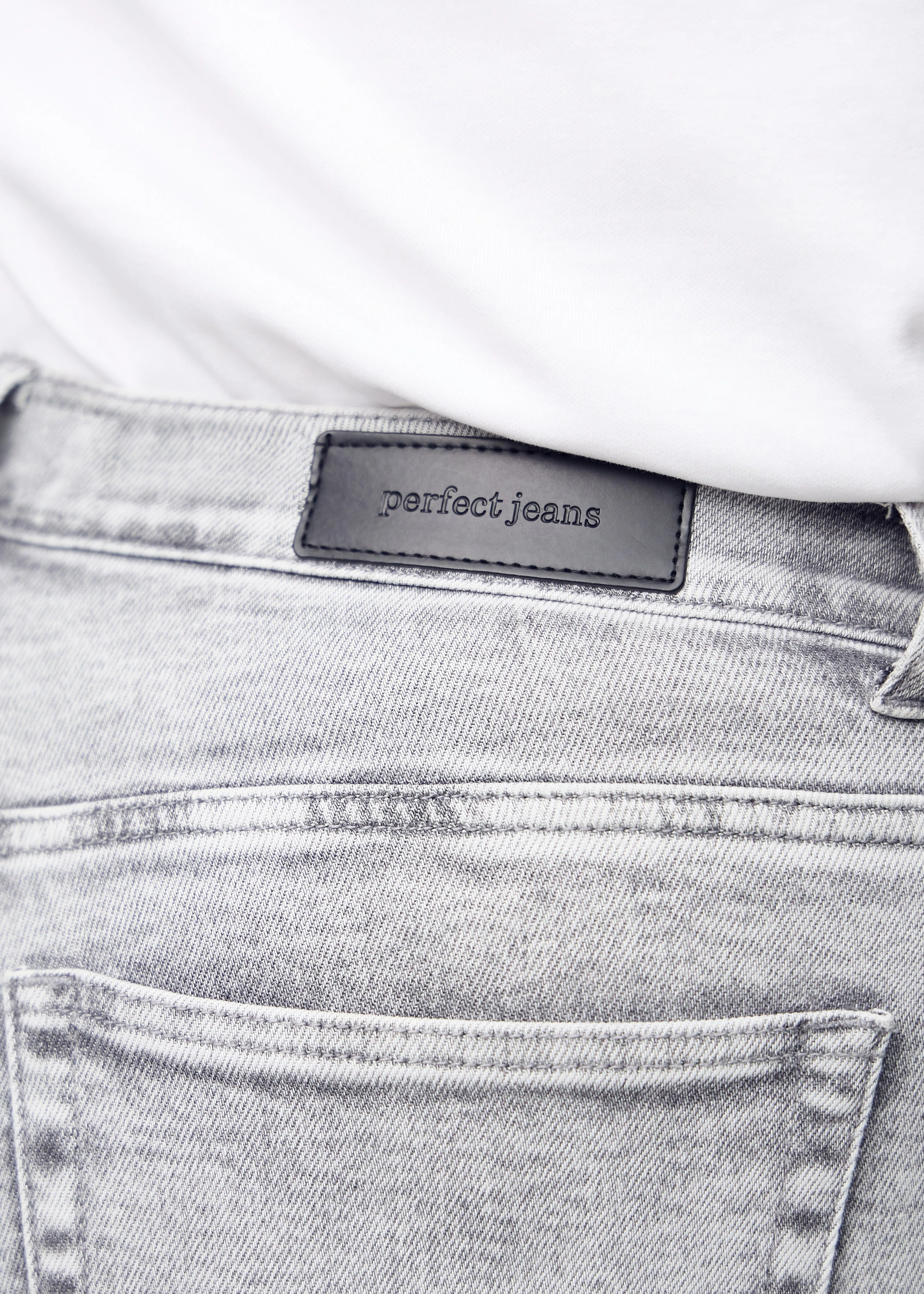 Perfect Shorts - Middle - Ashes™
