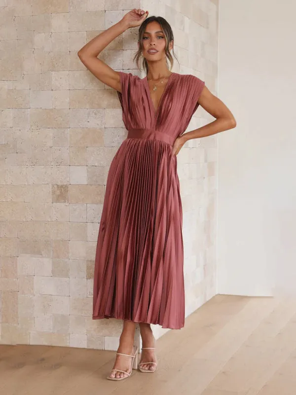 Pleated Midi Dress with Sleeveless V-Neck and Solid Print