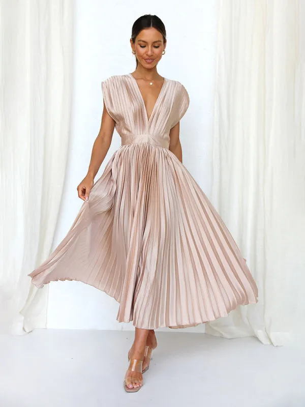 Pleated Midi Dress with Sleeveless V-Neck and Solid Print