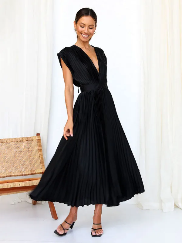 Pleated Midi Dress with Sleeveless V-Neck and Solid Print