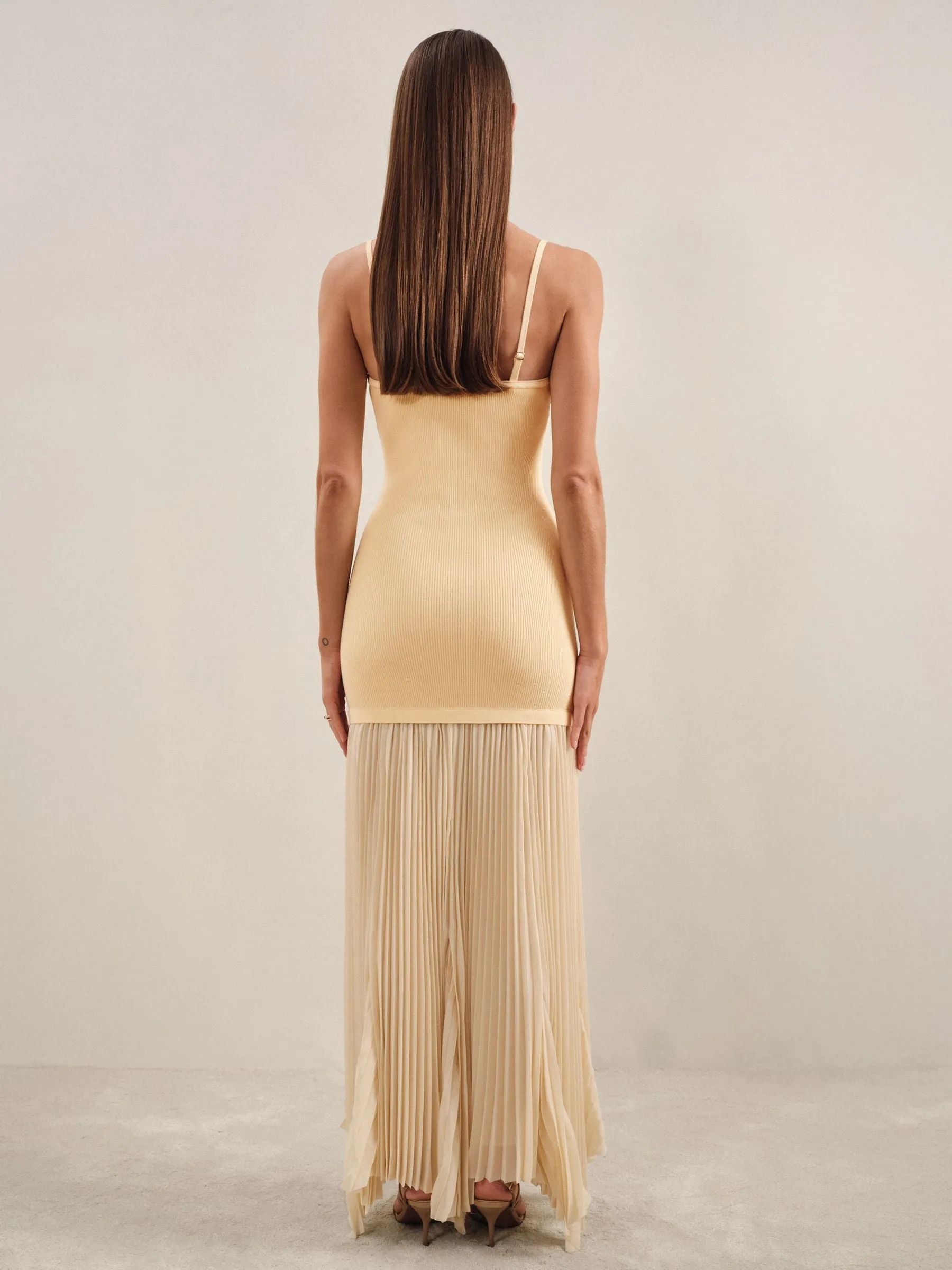Pleated Skirt Ribbed Midi Dress in Yellow