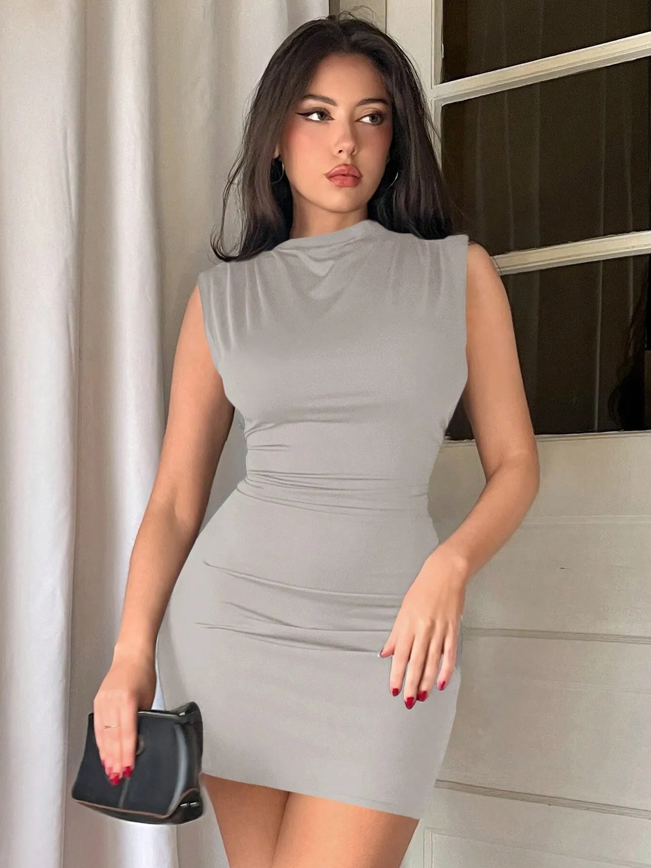 Privé Slim Fit Pleated Dress