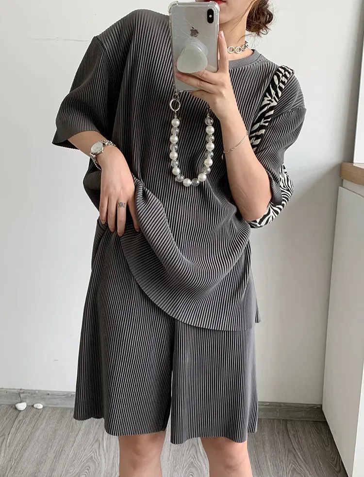 Retro Waffle Knit Loose Short Sleeve Shirt & Shorts Set Round Neck Two-Piece Set For Women
