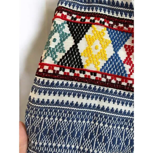 REVOLVE | Tigerlily Aztec Western Heavy Weave Shorts Blue Red Embroidered size 4
