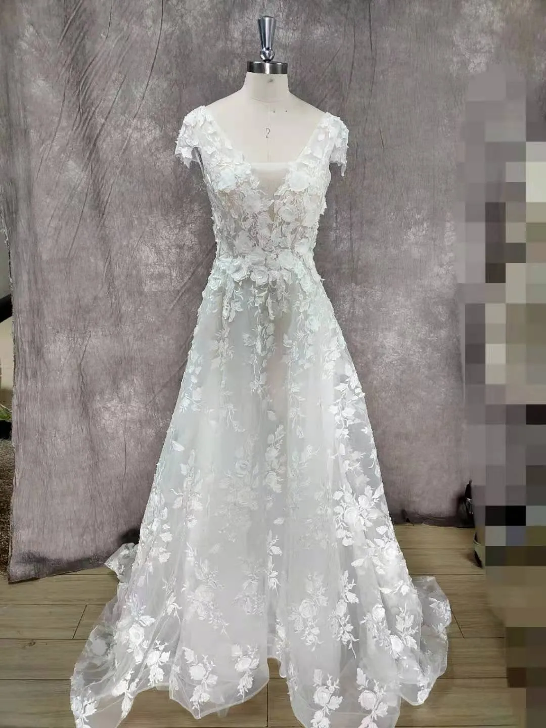 Sexy Bohemian Wedding Dress Short Sleeves Deep V Neck 3d Floral Appliques Bridal Gowns Backless Vestido De Noiva Lorie