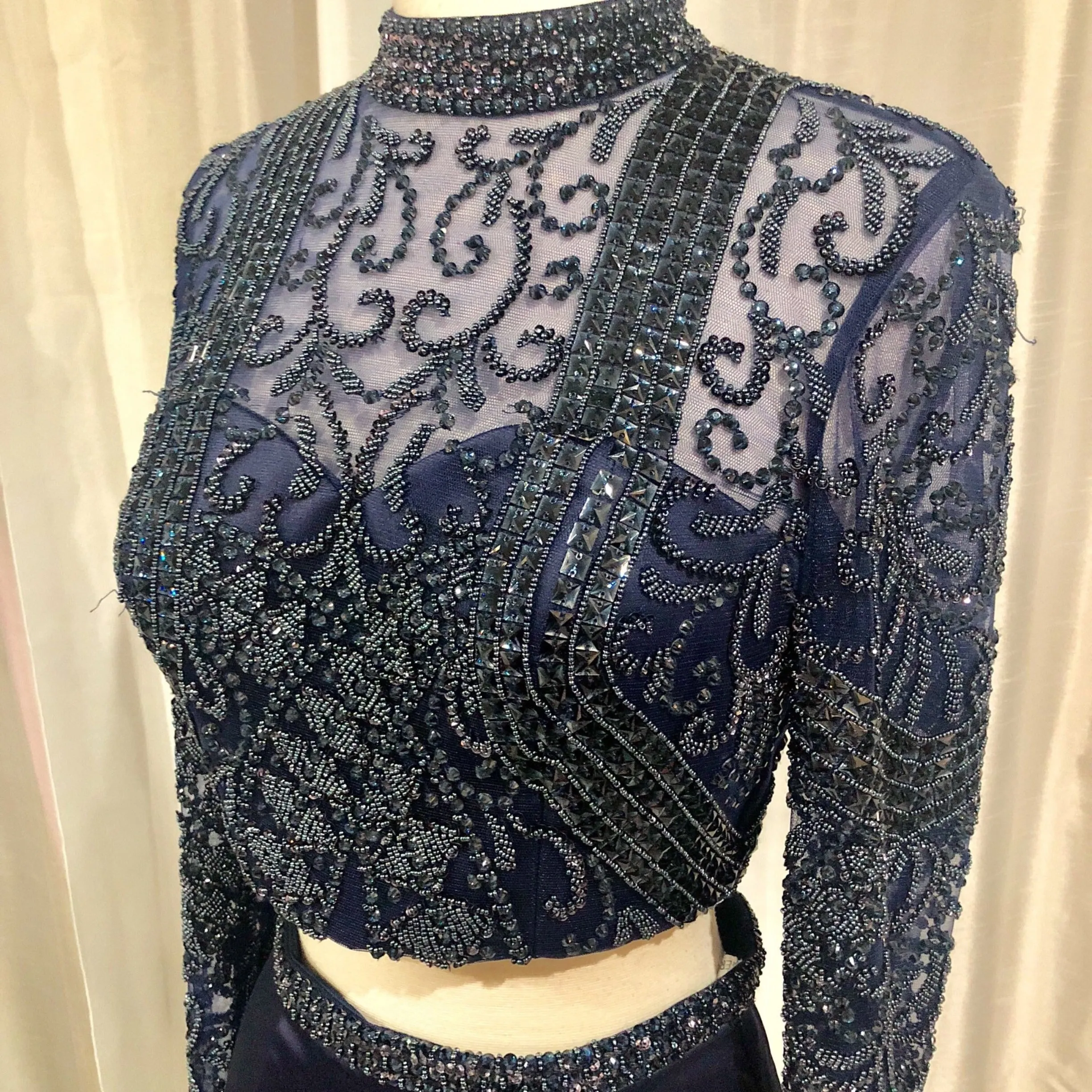 SHERRI HILL 51107 Navy Blue Two-Piece Satin Mermaid with Long Sleeve Beaded Bodice Dress Size 4