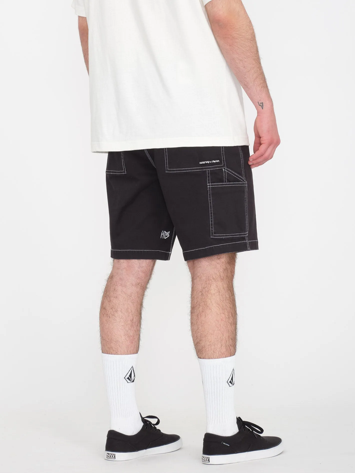 Short V Ent Hockey Dad 20" - BLACK