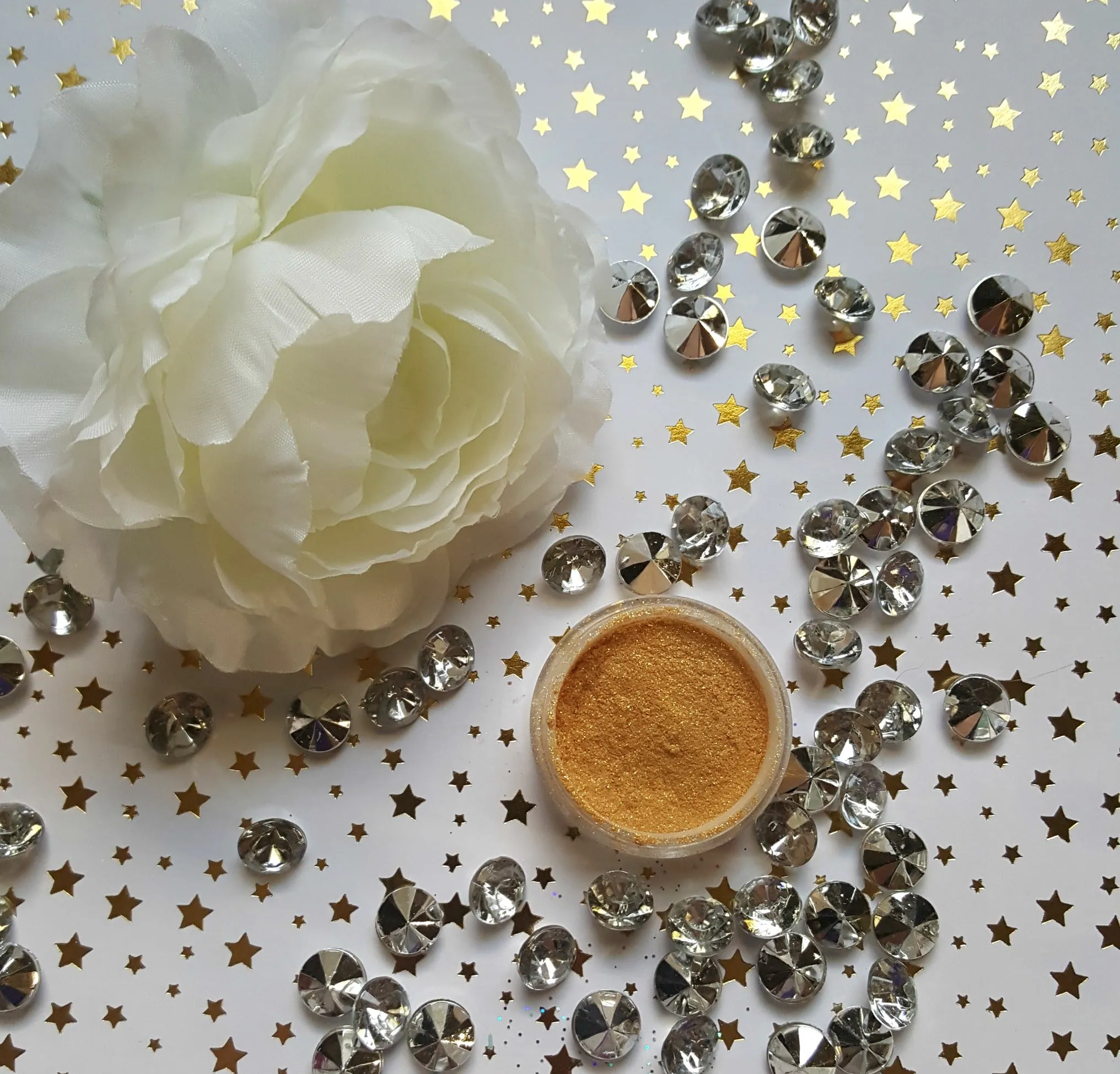 Socialite Loose Highlighter