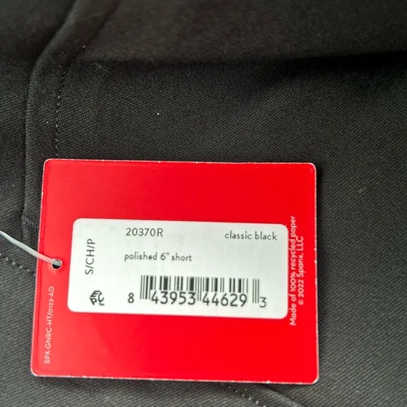 Spanx Small Shorts Polished 6&quot; On-the-Go Shorts in Classic Black NWT