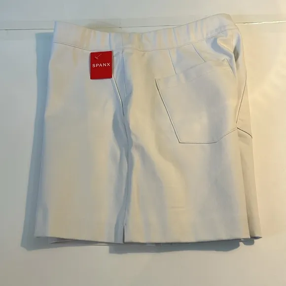 Spanx XL Shorts Silver Linings 6” Polished Ultimate Opacity Classic White NWT