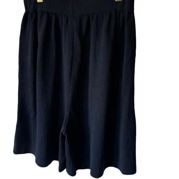 St. John Collection Santana Knit Black Walking Shorts Wide Leg High Rise Classic