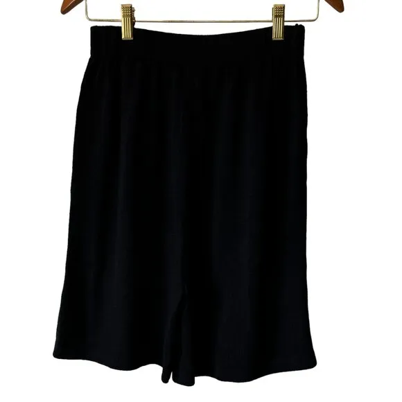 St. John Collection Santana Knit Black Walking Shorts Wide Leg High Rise Classic