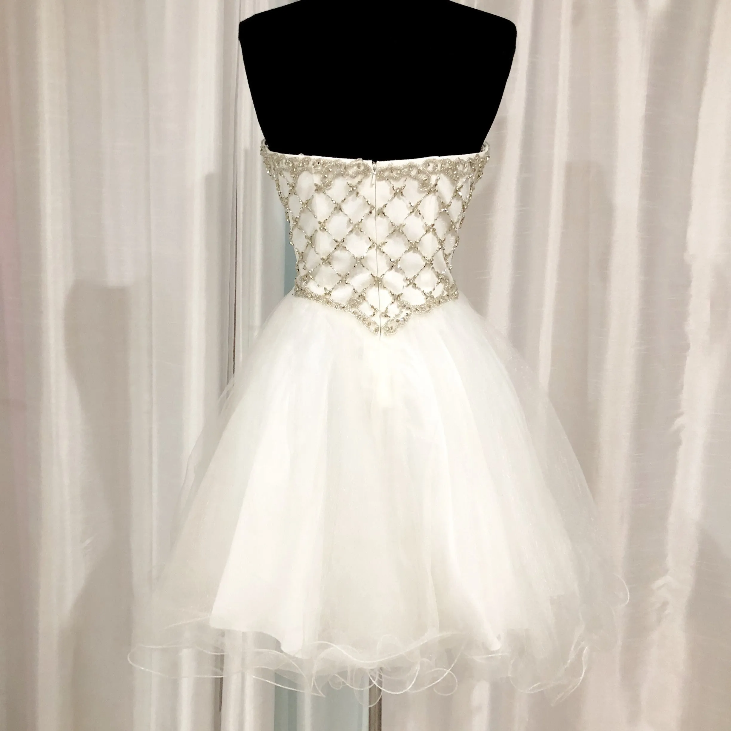 TERANI COUTURE White Strapless Sweetheart Short Dress Size 4