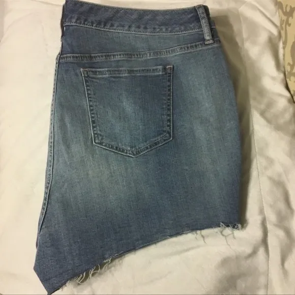 TORRID BROOKLYN Skinny High Rise Vintage Stretch Denim Jeans Shorts 20