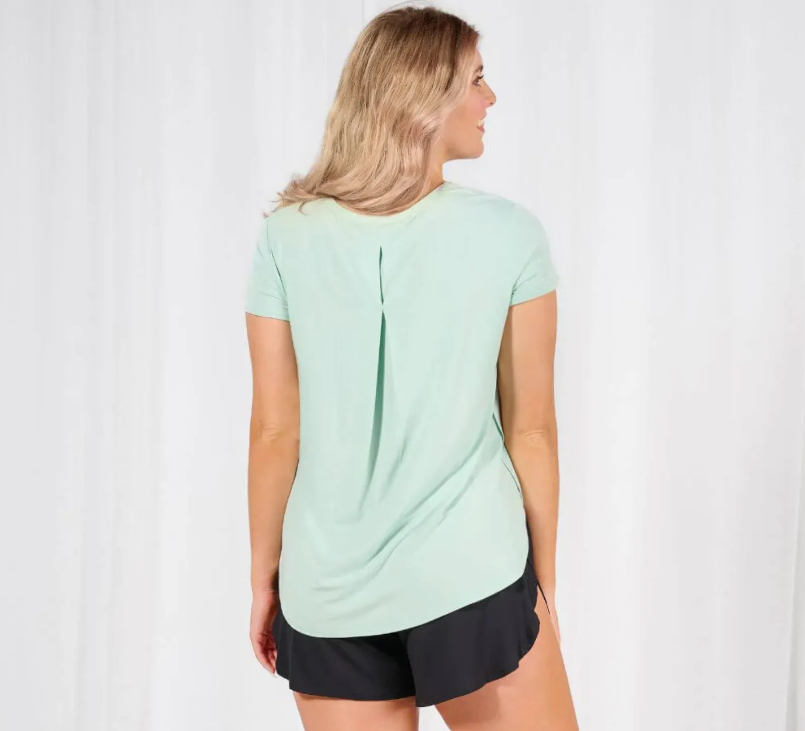 Tulip Tee Aqua -Medium