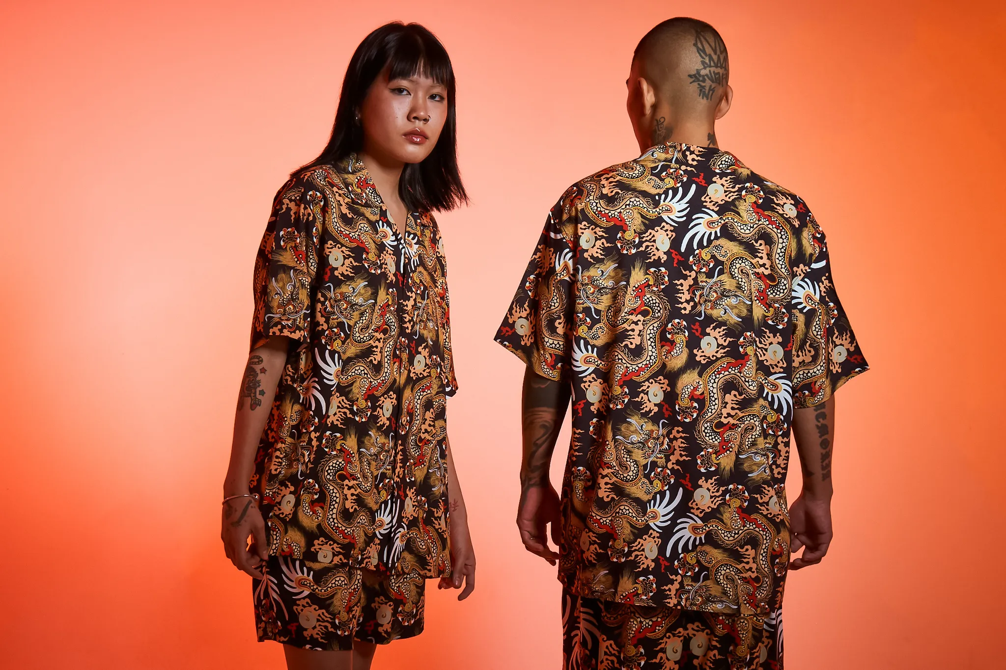 [UNISEX] TOMAS TOMAS X LOCO MOSQUITO 108 DRAGONS BLACK SHORT SLEEVE SHIRT