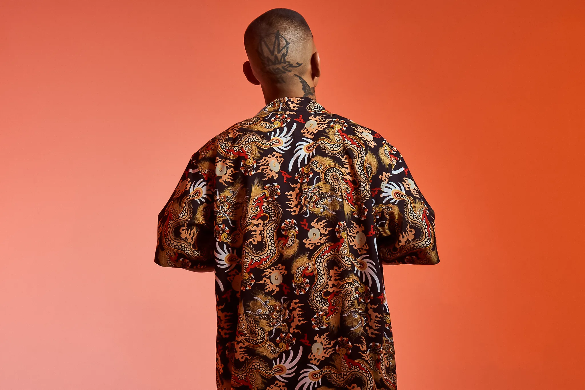 [UNISEX] TOMAS TOMAS X LOCO MOSQUITO 108 DRAGONS BLACK SHORT SLEEVE SHIRT