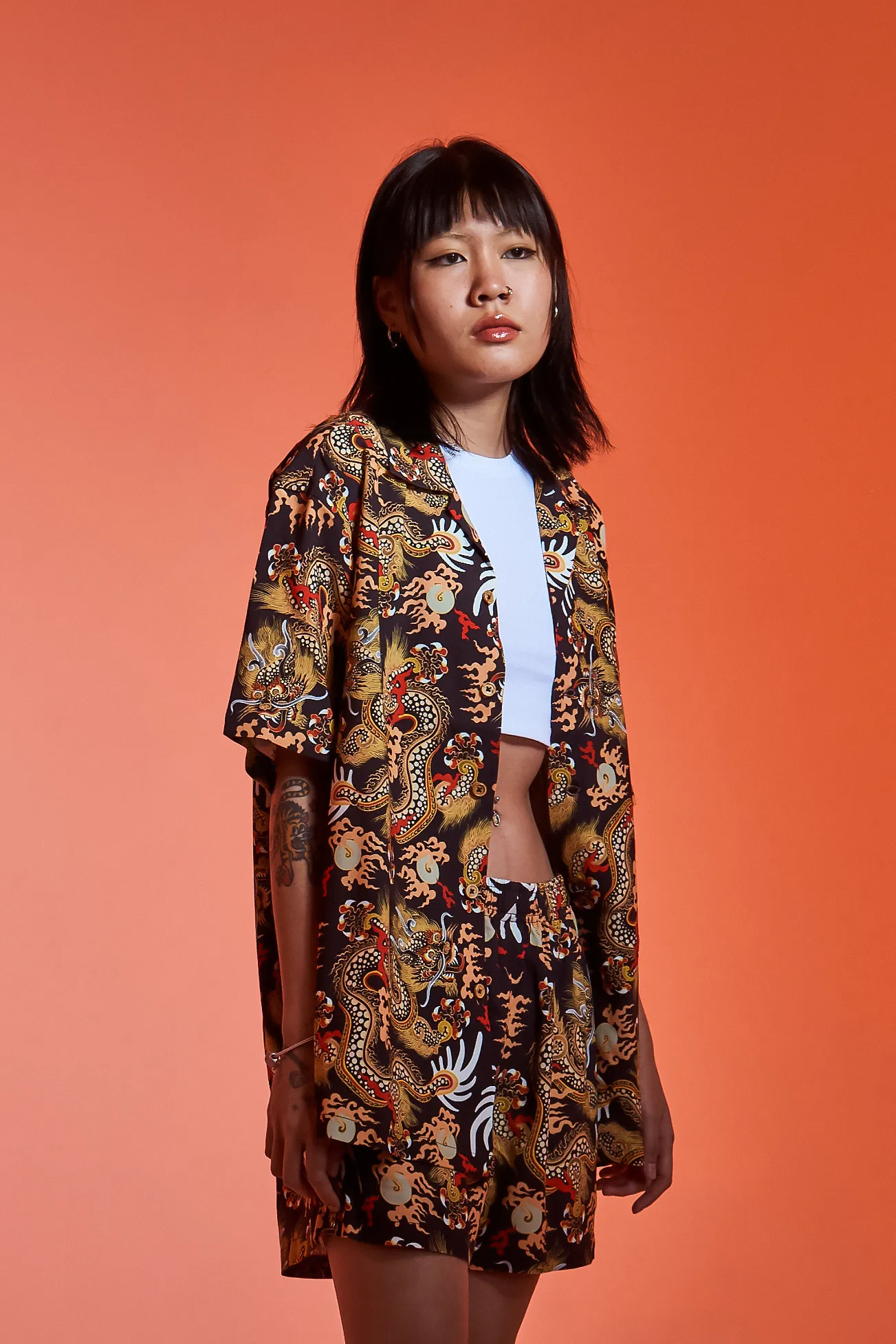 [UNISEX] TOMAS TOMAS X LOCO MOSQUITO 108 DRAGONS BLACK SHORT SLEEVE SHIRT