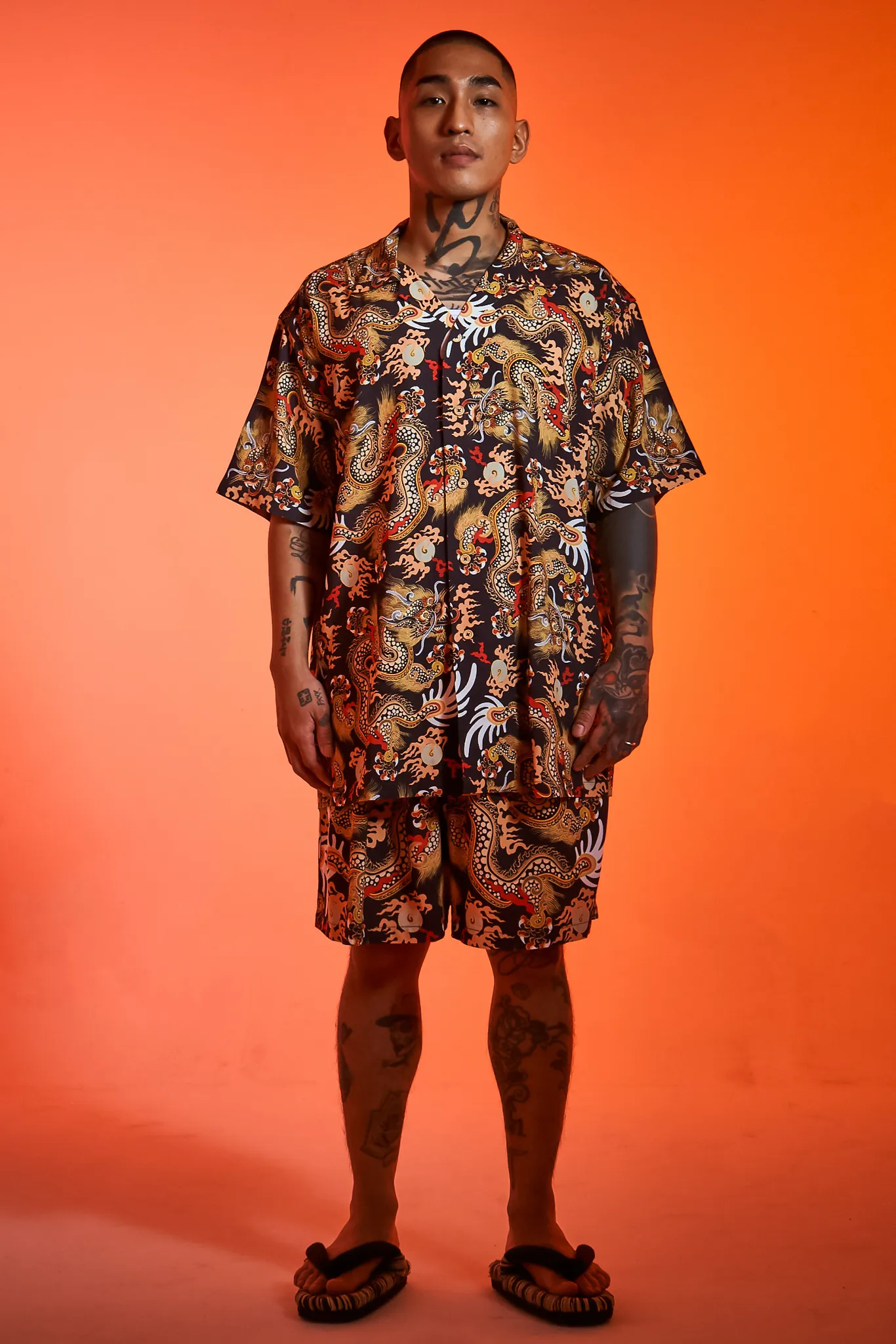 [UNISEX] TOMAS TOMAS X LOCO MOSQUITO 108 DRAGONS BLACK SHORT SLEEVE SHIRT