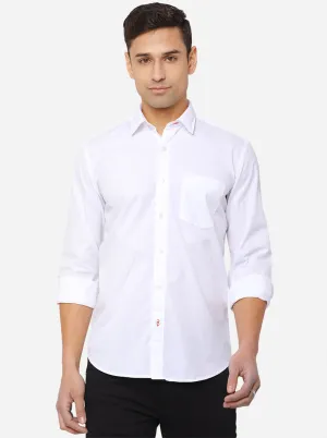 White Solid Slim Fit Casual Shirt | JadeBlue