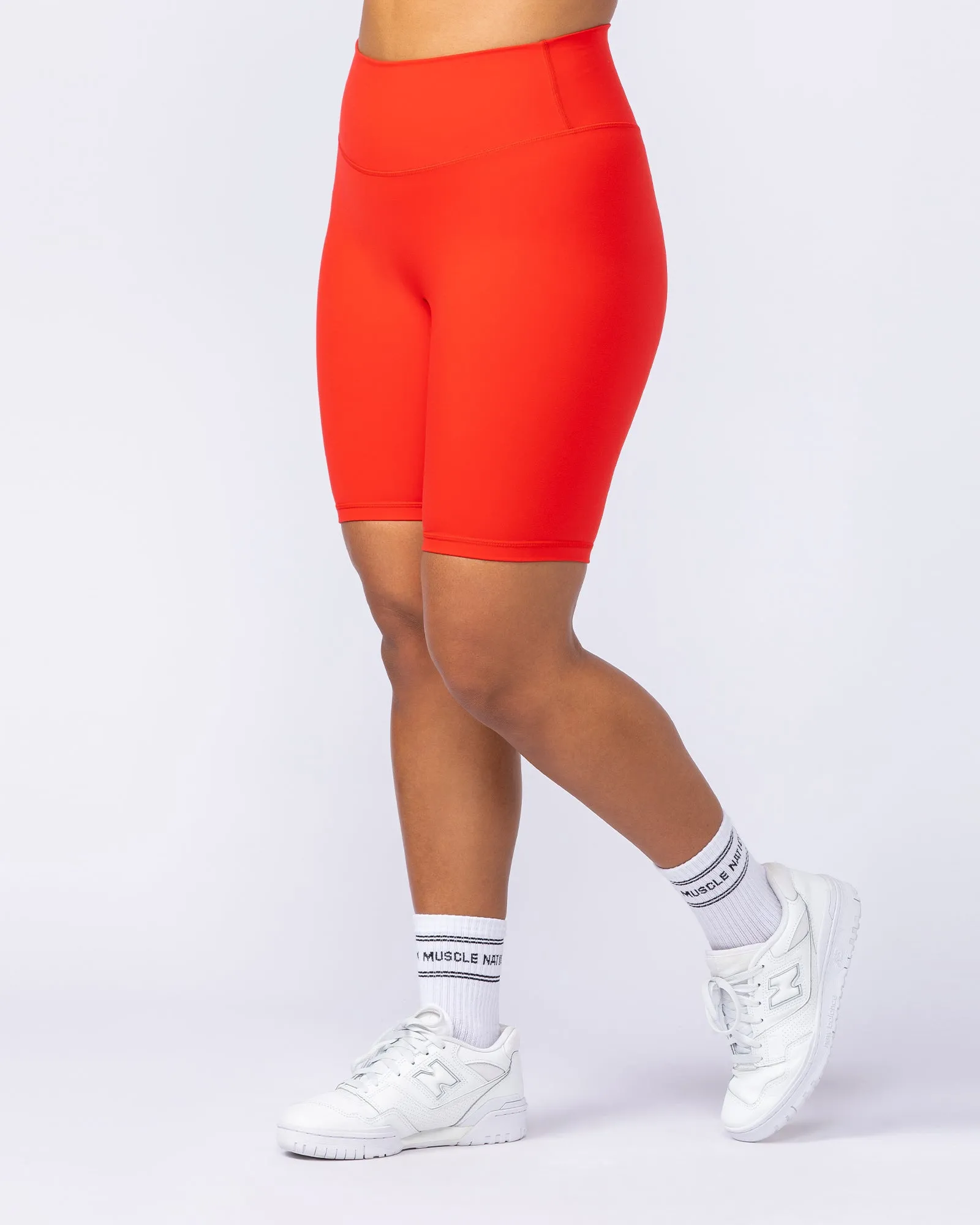 Zero Rise Everyday Referee Length Shorts - Chilli